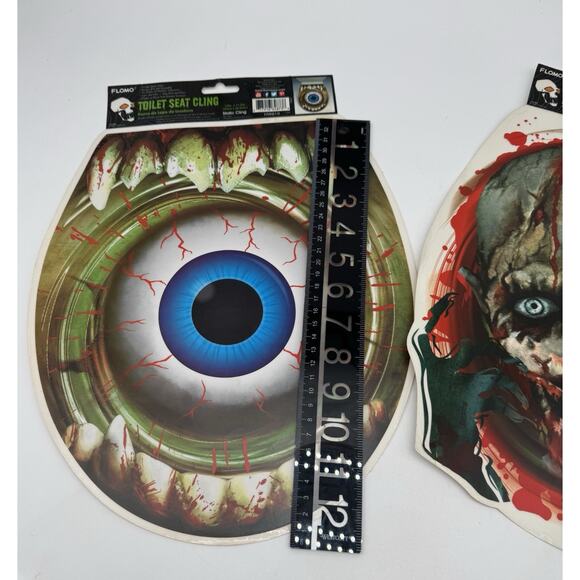 Creepy Cover Toilet Lid Seat Cover Cling Eyeballs & Zombie Halloween Decor - Picture 2 of 3